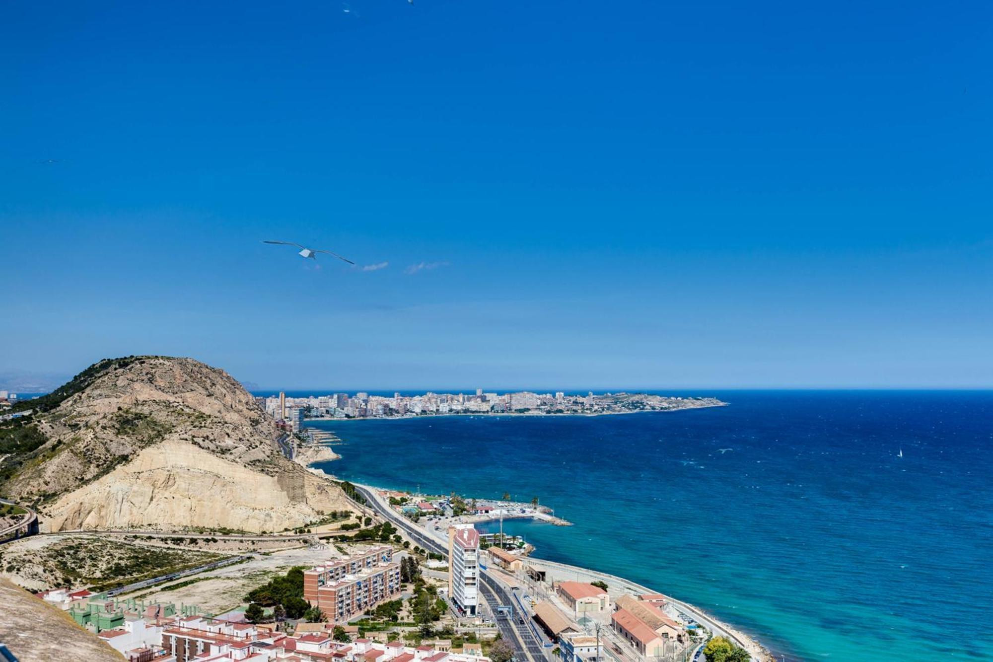 Hb Apartments - Mercado Central - Rambla Alicante - La Suite De La Playa Luaran gambar