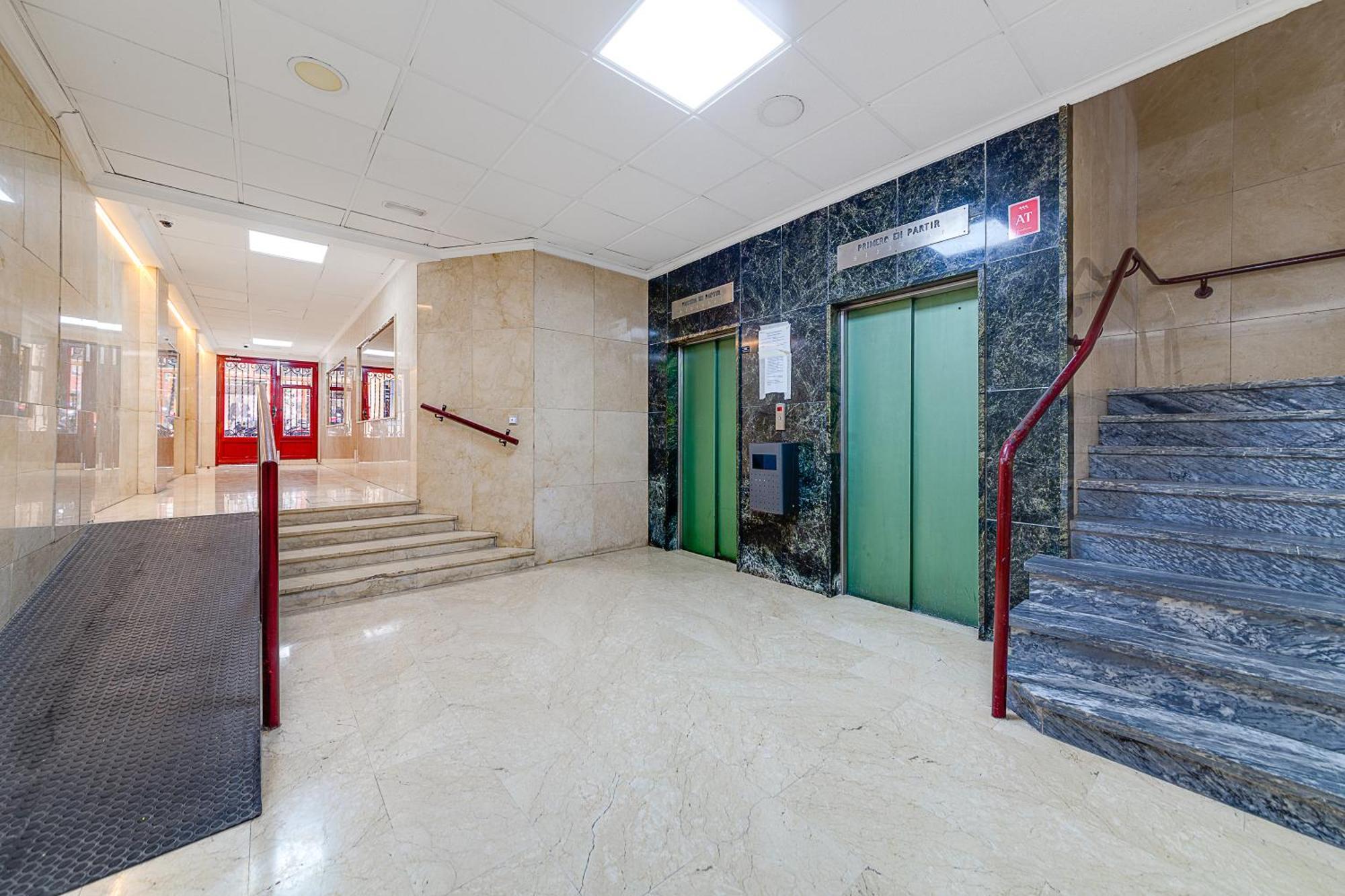 Hb Apartments - Mercado Central - Rambla Alicante - La Suite De La Playa Luaran gambar
